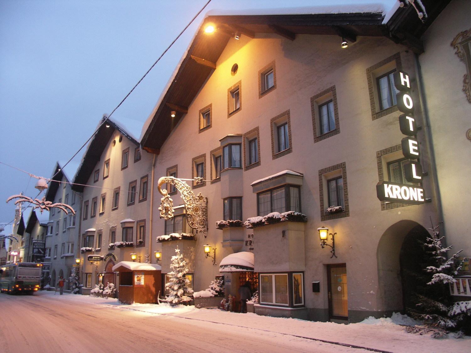 Hotel Krone Matrei am Brenner Exterior foto